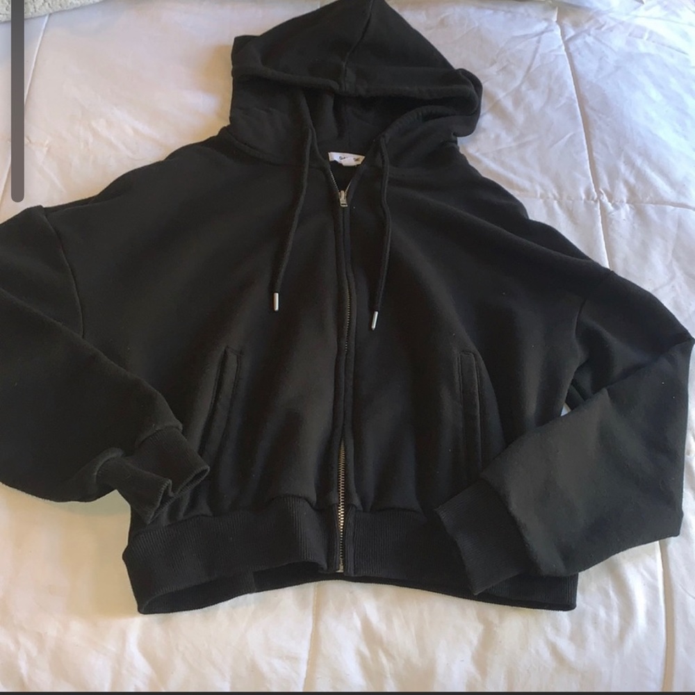 🚫SOLD🚫Garage zip up sweatshirt